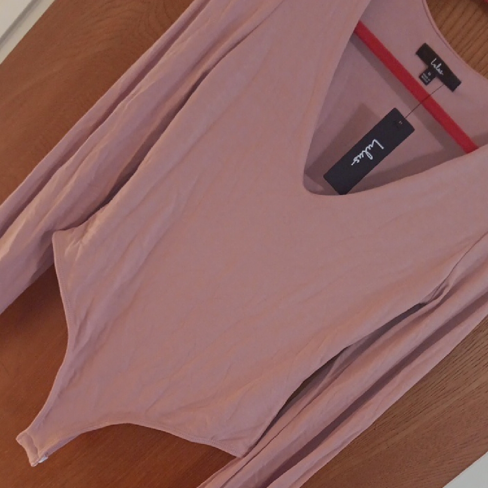 Lulu's Dusty Pink V-Neck Bodysuit